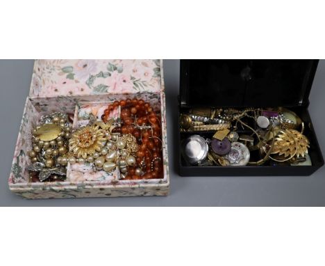 A quantity of costume jewellery to include an 18ct. watch case and medal miniature group.