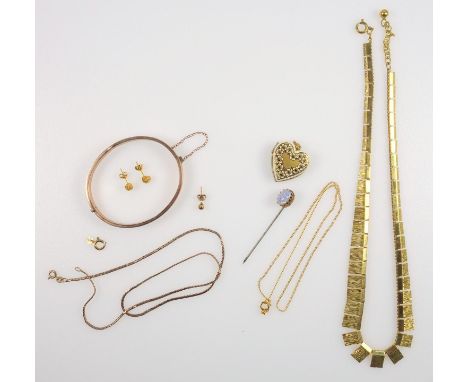 Mixed group of jewellery, gold bangle with engraved decoration and a box link chain, both 9 ct, and a pair yellow metal studs