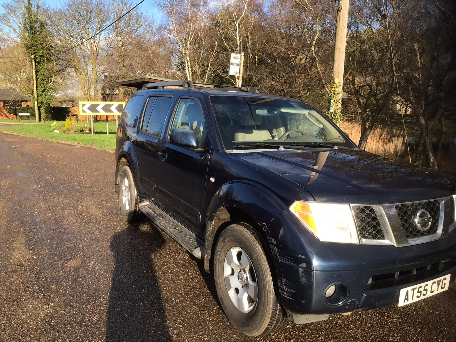 Nissan pathfinder v6