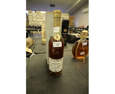 1960's/70's 24 fl. ozs/68cl bottle Hine Old Vintage Grande Champagne Cognac, boxed, some wear to box and label