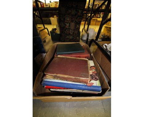 box of vintage children's annuals inc Chums etc