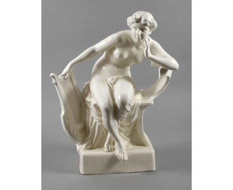 Goldscheider Wien weiblicher Akt mit Lyraum 1900, schwarze Stempelmarke, signiert E. Tell, leicht mit einem Tuch bekleidete j