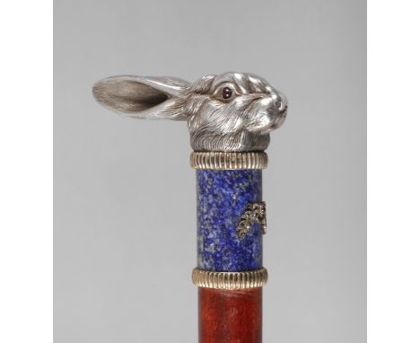 Feiner Spazierstock in der Art von Fabergé20. Jh., Silber gestempelt 84 Zolotniki, Meistermarke IP, der Knauf plastisch in Fo