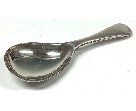 A George V silver Old English pattern caddy spoon, Sheffield 1923 