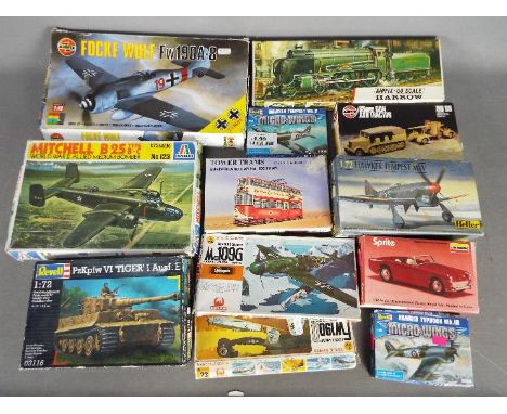 Airfix, Revell, Italeri, Lindberg - A collection of 11 boxed plastic model kits in several scales. Lot includes Lindberg 1:32