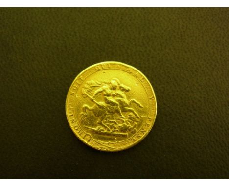 An 1817 George III sovereign - Weight approx 8.0gms
Condition Report: Good to fair - With light surface dents and scratches i