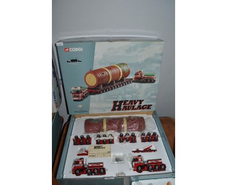 Corgi Heavy Haulage Diecast Volvo FH Ballasted Tractor and Fertiliser Trailer