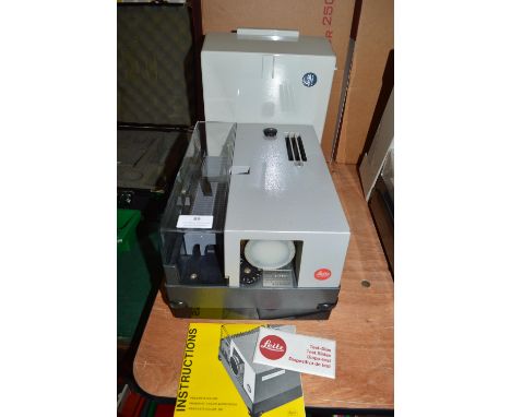 Leica Pradovit Color 250 Auto Focus Slide Projector with Original Packaging