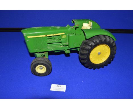 Metal John Deere Tractor