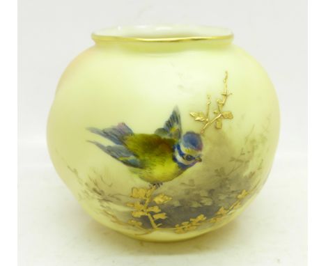 A small Royal Worcester pot, decorated with a blue tit, 161, 7cm