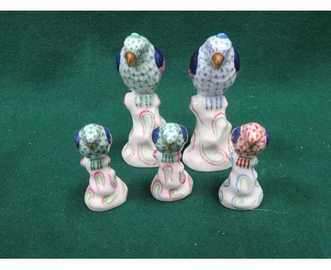 HEREND HUNGARY FIVE PARROTS CERAMIC, GILDED AND HANDPAINTED, APPROXIMATELY 11.5cm AND 7cm HIGH