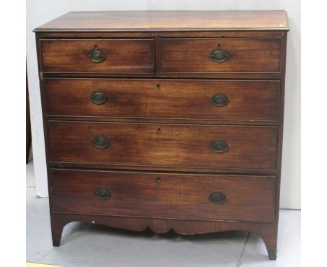 A George III mahogany chest of two-over-three graduated drawers, on splay bracket feet, height 105.5cm.