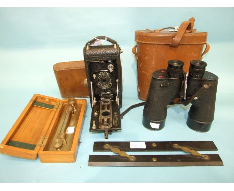 A pair of military issue 7x50 Canadian Navy binoculars marked 'CGB 40 MA 7x50 24509-C REL/CANADA 1945', in leather case, a br