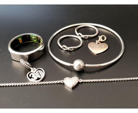 SELECTION OF FASHION JEWELLERYincluding a Pandora silver bangle, two rings and a 30 charm; a Thomas Sabo bracelet with heart 