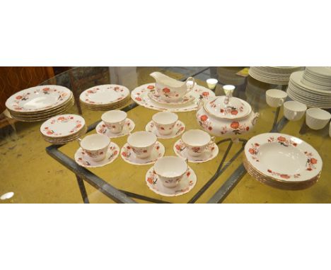 CROWN DERBY DINNER SERVICE, English fine bone China Bali pattern six place including dinner, starter, side end serving plates