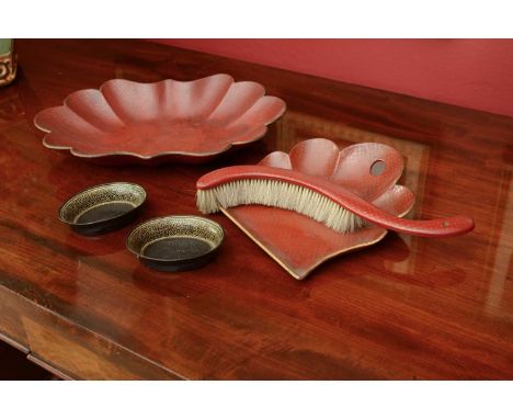 A pair of Regency papier-mâché and gilt oval dishes,11cm long,together with a brush, tray and dish set (5)Condition report: G