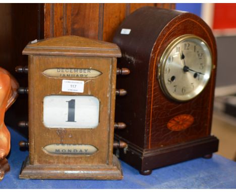 DESK TOP DATA &amp; STRIKING MANTLE CLOCK     