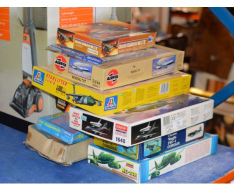 VARIOUS MODEL KITS, AIRFIX ETC     