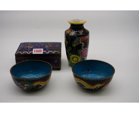 A Chinese cloisonne enamel casket,&nbsp;14cm wide; together with a similar pair of bowls, 11.5cm diameter; and a Japanese fam