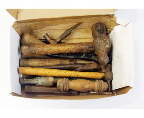Quantity old woodworking tools 