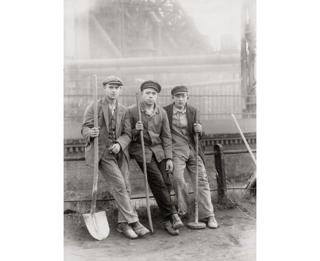 [*] Sander, August -- Strassenarbeiter (Street workers) c. 1928; Monteur (Mechanic) 1929. 2 gelatin silver prints on Agfa pap