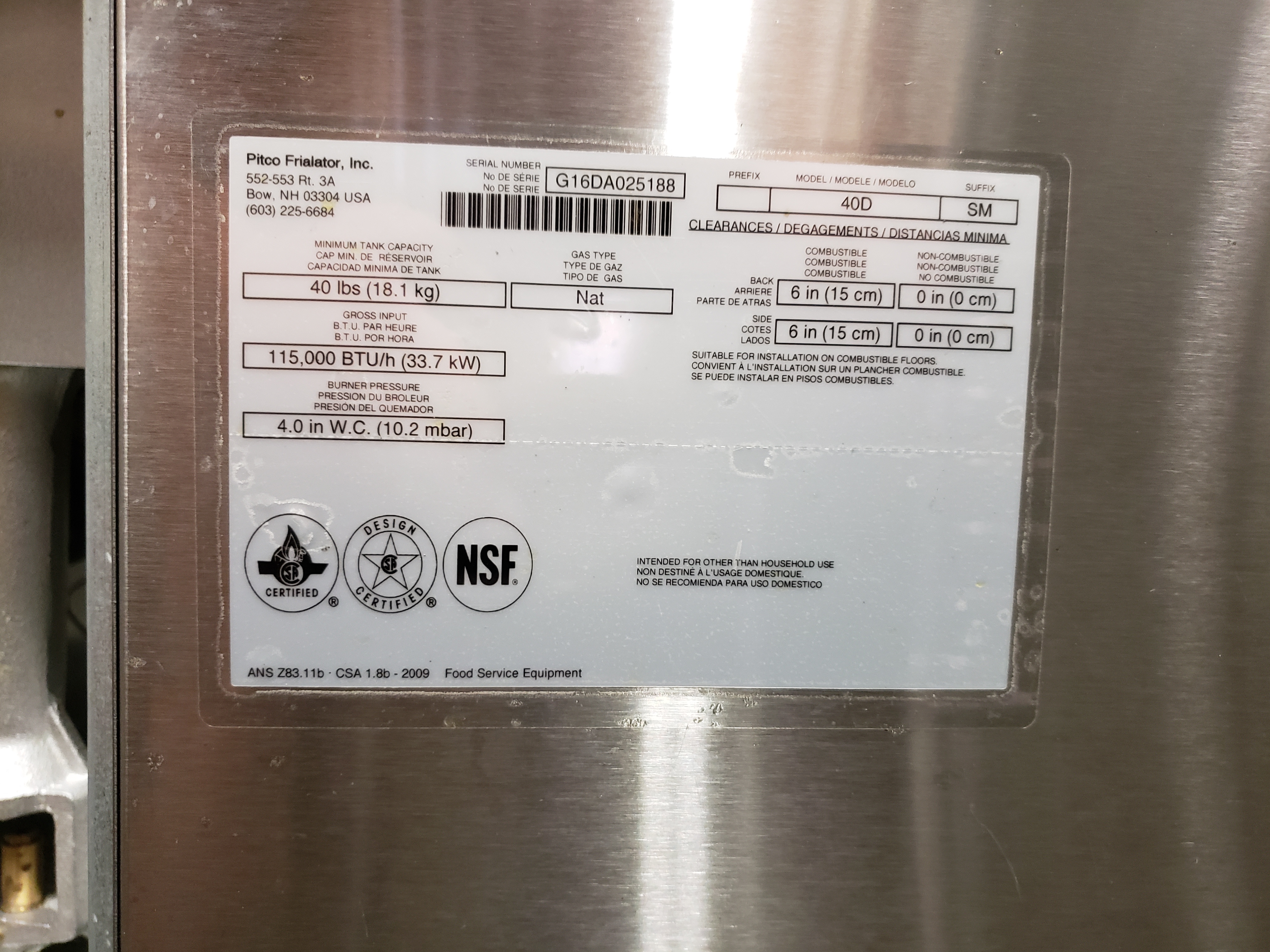 Pitco 40D Deep Fryer. Features Natural Gas, 40lb Capacity, Adjustable