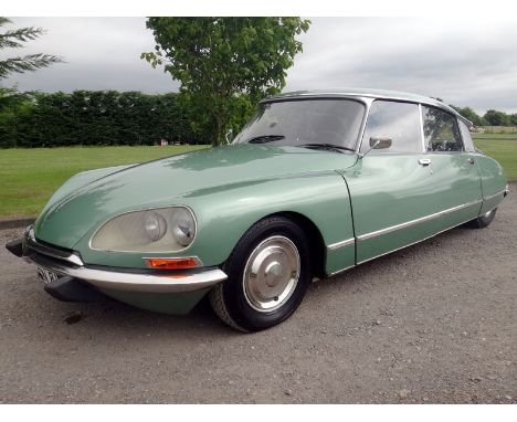 - Final evolution of the iconic DS with luxurious 'Pallas' trim

- LHD, Green cloth interior in 'original and excellent condi