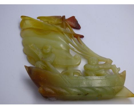 Oriental carved jade model of a boat with 2 fishermen 13x11.5 cm 