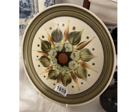 A Denby Sherwood cake plate