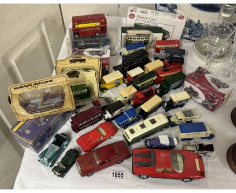 Good collection of diecast including Corgi, Matchbox, Lledo etc