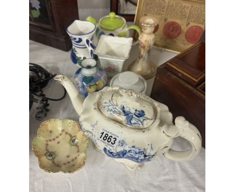 A quantity of mixed ceramics including Crown Devon, Edwardian teapot etc