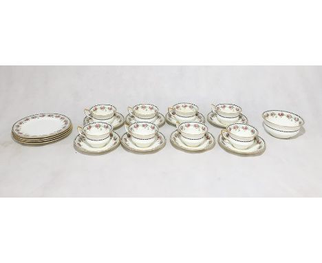 An Aynsley part tea service