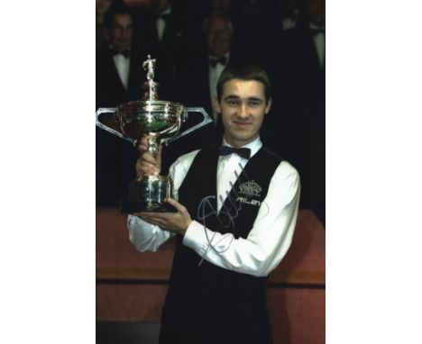 STEPHEN HENDRY signed Snooker World Champion 8x12 Photo. Good condition.  All autographs come with a Certificate of Authentic