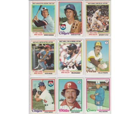 TOPPS BASEBALL 1978 : Approx 200 cards from Topps 1978 Baseball set issued in the United States to include many Hall of Famer