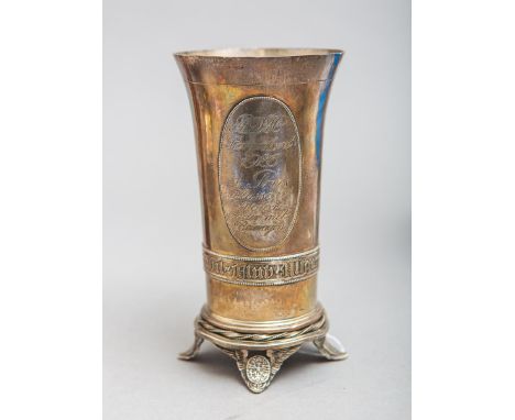 ADAC-Pokal (1926), zylindrische Form m. leicht ausgestelltem Rand, 4 Füße m. aufgelegtemADAC-Wappen, Aufschrift auf aufgel. o