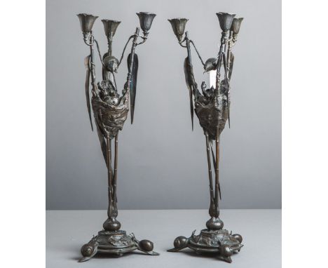 Cain, Auguste Nicolas (1821 - 1894), Paar 3-flammige Kandelaber (um 1890, Jugendstil),Bronze, braune Patina, viktorianischer 