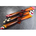 3-teiliges Konvolut von Holzpropellern (Herkunft und Alter unbekannt)