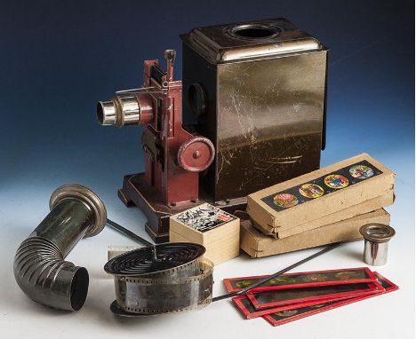 Laterna Magica (Ernst Blank, Nürnberg, um 1900/10), Kinematograph, Orig.-Zustand m.Orig.-Box u. sämtl. Zubehör u. Platten.
