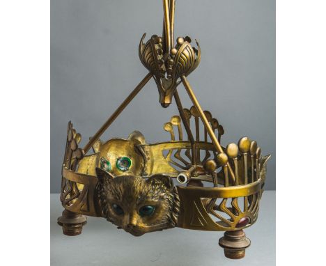 Deckenlampe (um 1900, Jugendstil), goldfarb. Bronzeguss, 3-flammig, m. kl. normalenSchraubbirnen (Innenrand), d. umlaufende R