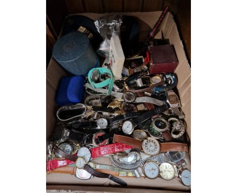 A box of assorted watches to include D&amp;G, Citizen &amp; Michael Kors etc.