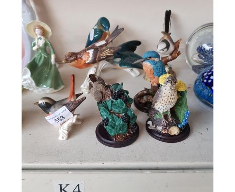 7 bird figurines including Karl Ens pair of Kingfishers (7521), Royal Crown Derby Long Tailed Tit and others by Goebel, Count