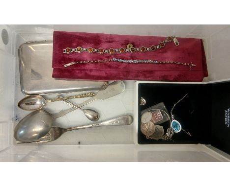 A mixed lot comprising silver plated items, silver and white metal jewellery.