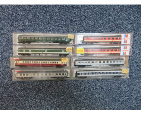 Fleischmann N gauge coaches, generally excellent to good plus in good plus plastic cases, with Nos. 8649K, 8163K, 83 8640K, 8