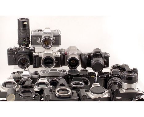 Mixed Camera Lot, inc Minolta & Canon. To include Canon FT QL with 50mm f1.8 & 200mm f4 lenses (condition 5F) & various other