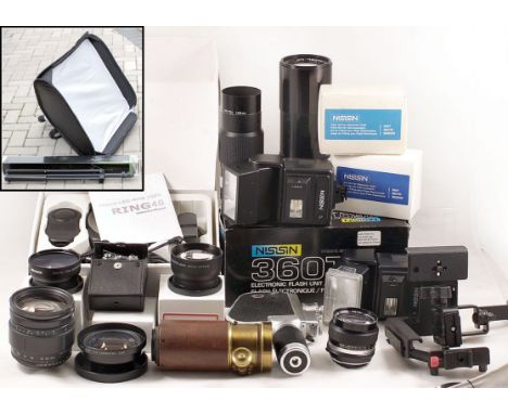 Various Accessories, Brass & Other Lenses & Lighting.Quantity of various accessories to include flash units, boxed LED Macro 