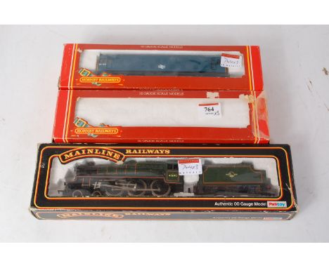 A Hornby R062 BR lined black Fowler class 4P tank engine (G-BP), a R326 class 25 BR blue Bo-Bo diesel locomotive No. 25241 (G