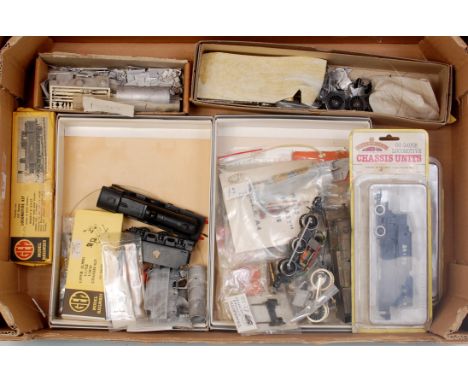 Tray containing part built kits and bits, GEM Webb 2-4-2 tank, compound and others, also Bachmann chassis etc (a/f)