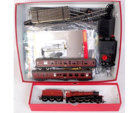Hornby R8224 extension D track pack, R172 distant signal (M-BM), quantity unboxed track and points, controller etc (G), 2 coa
