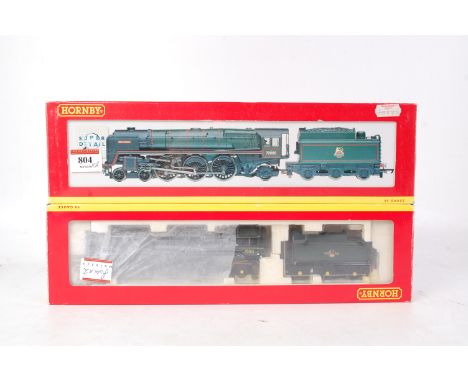 A  Hornby R2207 4-6-2 engine and tender 'Britannia' (G-BD) and R2565 'Oliver Cromwell' (NM-BG)