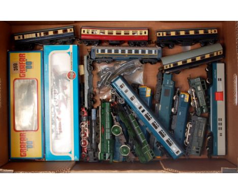 Mixed lot including Grafor 00 pannier tank engine (G-BG), Airfix H0 Jupiter engine and tender (G-BG), 7 various other locos e